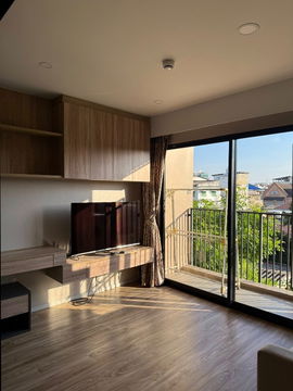 #SC9849​​​​​  📌 Rent | 🟦🟨Blossom Condo @ Sathorn - Charoenrat​🟥🟩💬𝑪𝒐𝒏𝒕𝒂𝒄𝒕𝑳𝑰𝑵𝑬:@𝒔𝒆𝒄𝒓𝒆𝒕𝒑𝒓𝒐𝒑𝒆𝒓𝒕𝒚 🔥✨    