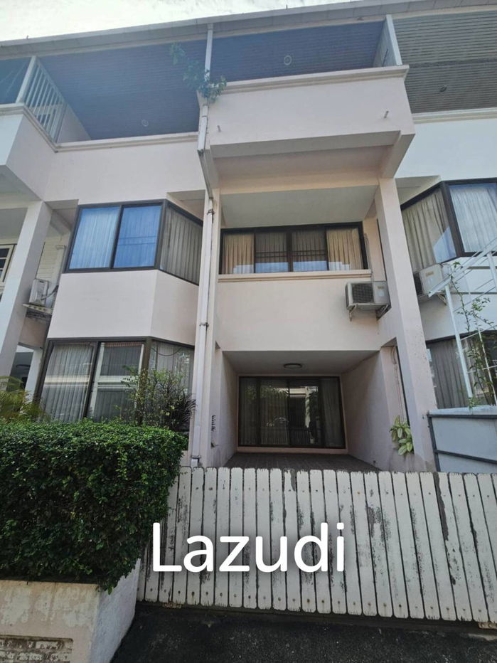 picture BAAN SUKSAMRAAN :  3 Storey townhouse near town and beach - 36/41