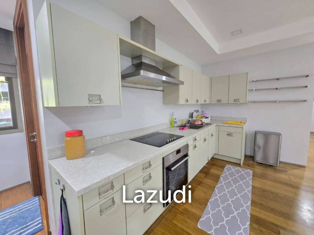 picture 3 Bed 3 Bath 210 SQ.M Ficus Lane Condominium - 8/32