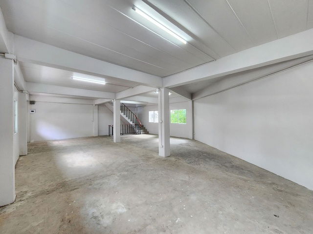 picture FOR SALE COMMERCIAL BUILDING PROPERTY 3250000 BAHT. - 5/8