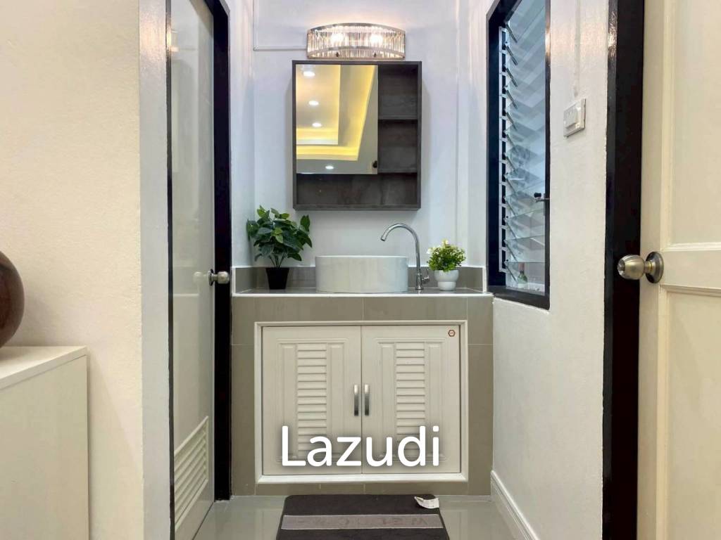 picture 3 Beds 2 Baths 100 SQ.M. Pattaya Rungrueng Village - 7/27