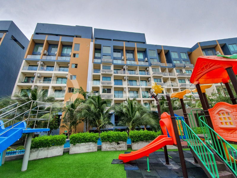 picture Condo for Sale in Pattaya – Laguna Beach Resort 2 | Foreigner Quota, Pool View - 3/17