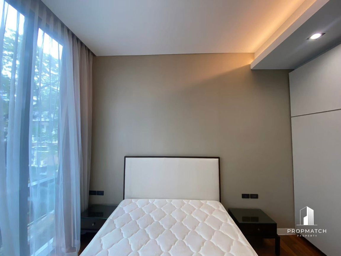 รูป PM035422✨Flash Deal ✨ Domus Sukhumvit 16-18  ( 3Bed 3Bath 250SQM.) แต่งครบพร้อมอยู่ !! เพียง 200,000บาทต่อเดือน Tel.0981315848 @propmatch - รูปที่ 12/15