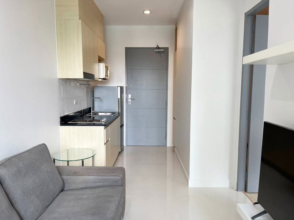 picture 🔥Hot Deal🔥 For Rent 📌 IDEO Verve Sukhumvit (Line ID: @arent) Negotiable price! ✅ We also manage many other projects great deals on every rental! - 2/3