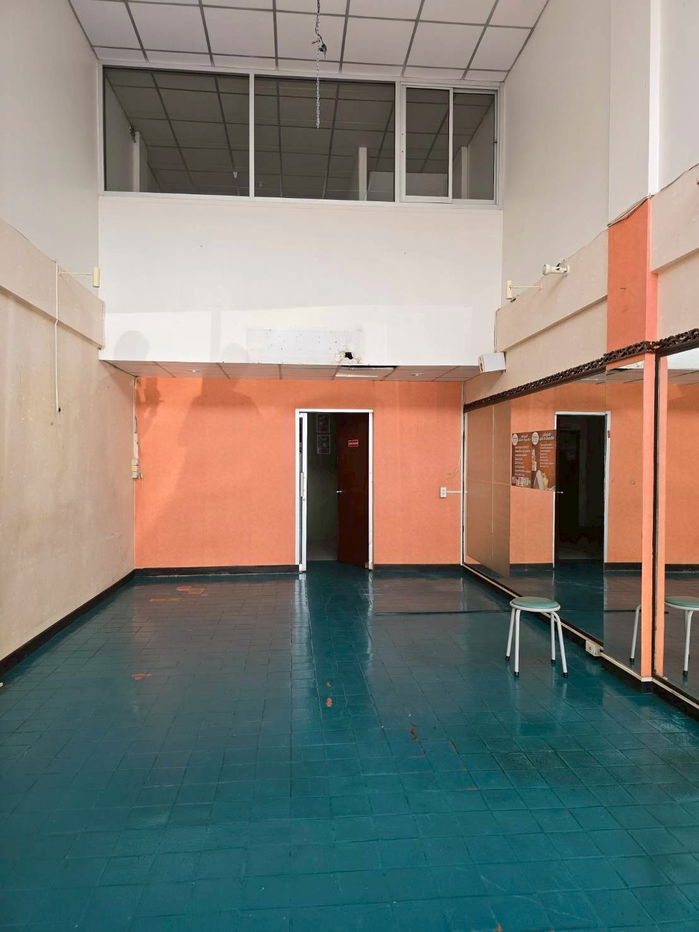 รูป 🏢 อาคารพาณิชย์ 3 ชั้นครึ่ง ทำเลดี ซอยร่วมมิตรพัฒนา ห้าแยกวัชรพล ทำเลพร้อมใช้ เหมาะทำกิจการได้ทันที ไม่ว่าจะออฟฟิส คาเฟ่ คลินิก เสริมสวย  - รูปที่ 3/10