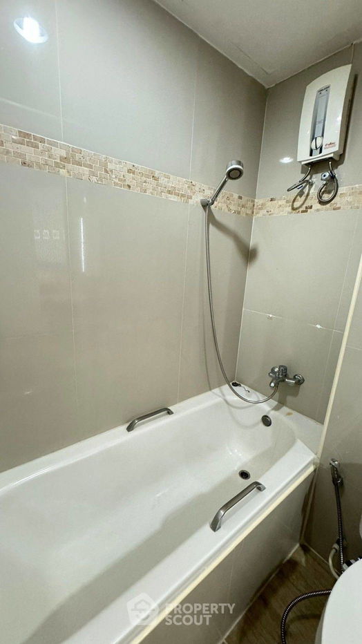 picture 2-BR Condo at Rama Harbour View Condominium in Surasak (ID 2454602) - 17/27