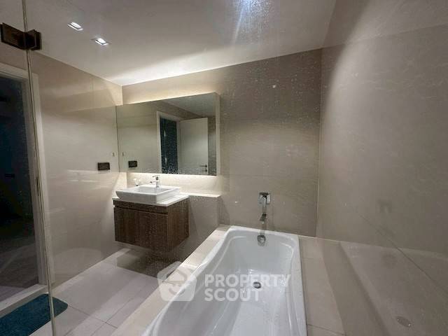 picture 2-BR Condo at Vtara 36 near BTS Thong Lor (ID 2454791) - 8/18