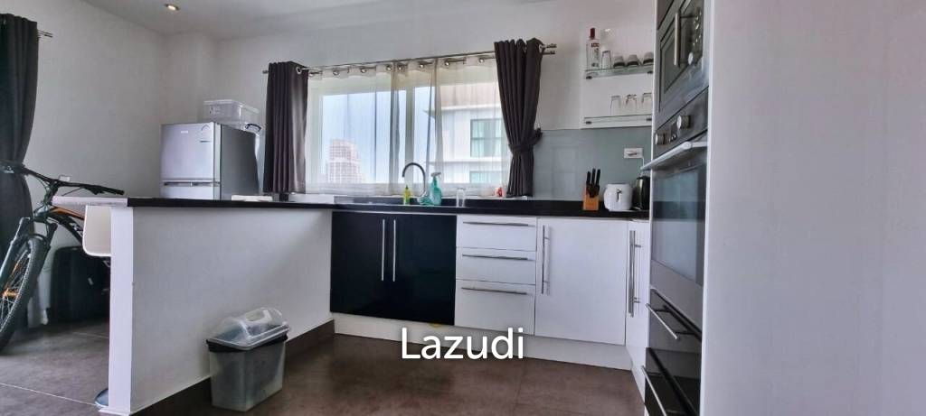 picture 1 Bed 1 Bath 77 SQ.M Tudor Court Condo - 7/14