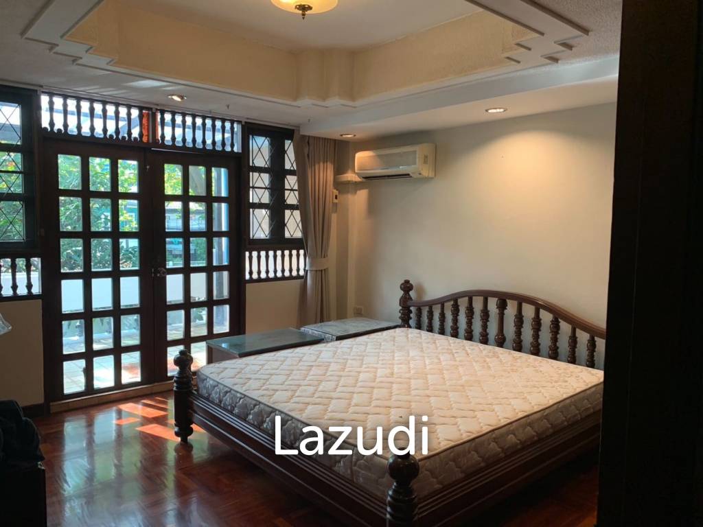 รูป Luxurious 4-Storey Townhouse in Sathon Bangkok - รูปที่ 7/10