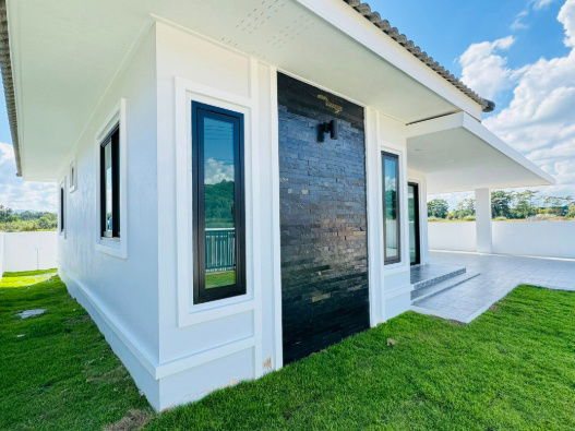 picture Single-storey detached house for sale  2 bedrooms 2 bathrooms and 1 parking. - 12/15