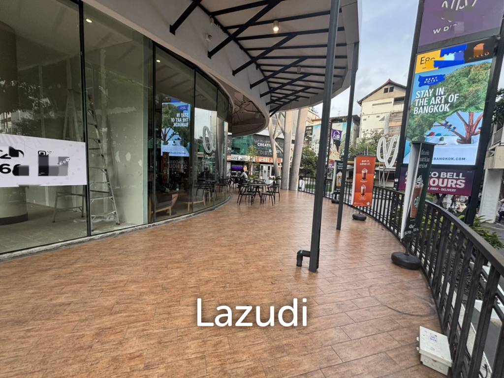 รูป Sukhumvit Main Road Phrakhanong Retail Space | 158.1 sqm Next to Starbucks in Famous Community Mall - รูปที่ 11/11