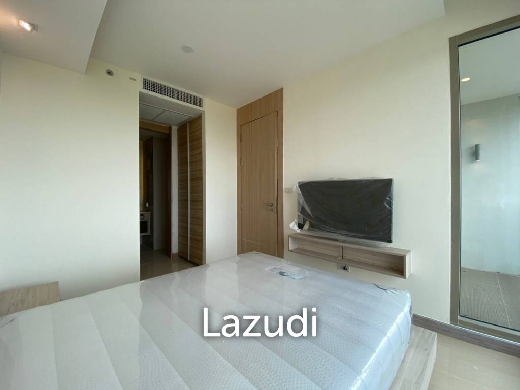 picture Luxury Riviera Jomtien Condo for Sale - 11/13