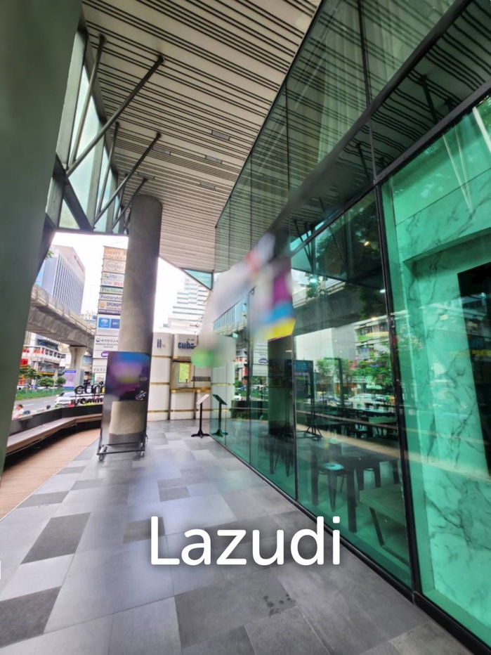 รูป พื้นที่ค้าปลีกทันสมัยย่านบางรัก ใกล้ BTS ศาลาแดง - รูปที่ 1/3