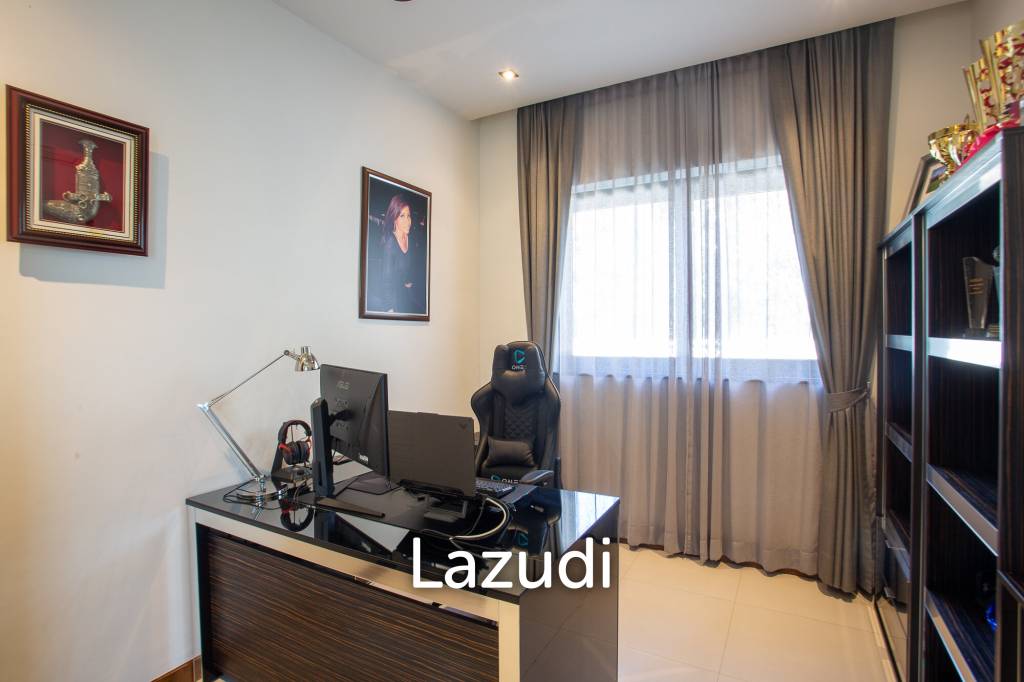 รูป Luxury Modern 6 Bed Pool Villa with Big land plot - รูปที่ 47/86