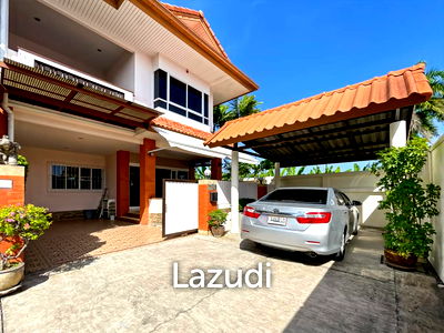 Houses for sale Hua Hin Prachaubkirikhan : Spacious 2-Bedroom Home in Hua Hin Town soi 94