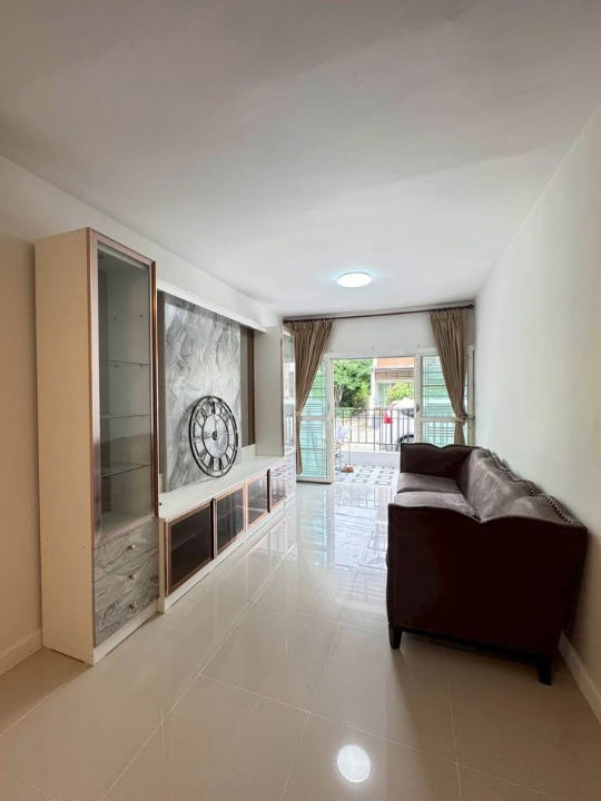 รูป ขายบ้านเดี่ยว 2 ชั้น หมู่บ้าน อารียา เกษตร นวมินทร์ 18 ตารางวา - รูปที่ 5/9