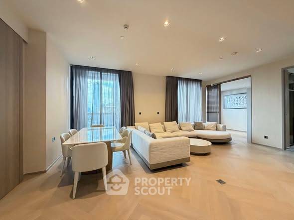 picture 4-BR Condo at The Reserve Sathorn near BTS Sala Daeng (ID 2433499) - 2/24