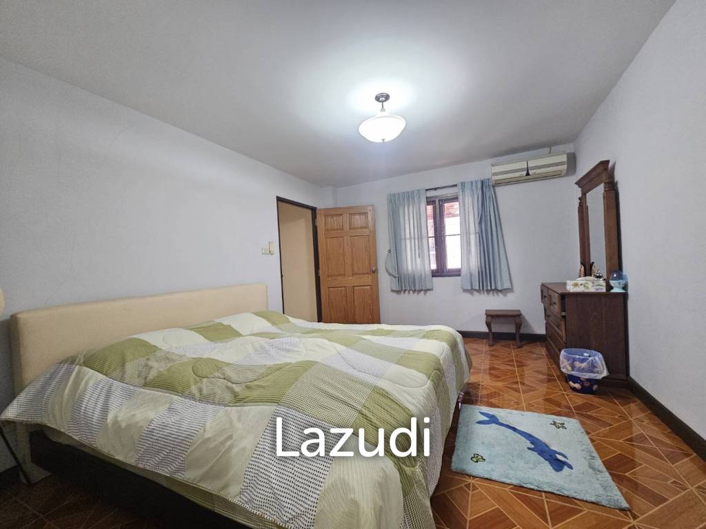 picture BAAN SUKSAMRAAN :  3 Storey townhouse near town and beach - 21/41