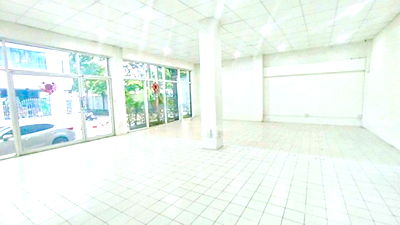 สำนักงานให้เช่า : ม.หอการค้าไทย 370 ม.สำนักงานขนาดใหญ่ 5 ชั้น ฟังก์ชันครบ MRT ห้วยขวาง 1.7 กม. เดอะ สตรีท รัชดา ถ.วิภาวดีรังสิต