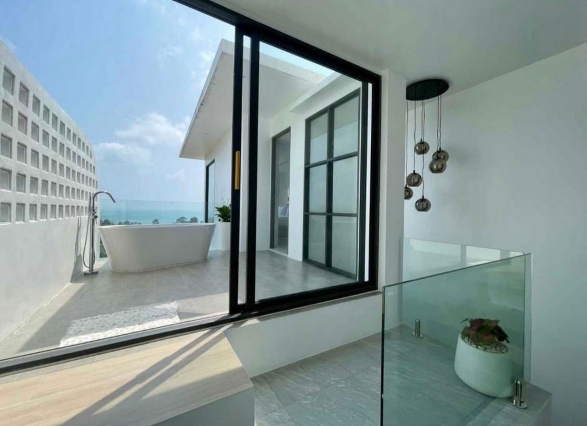 picture The Blue Villa — Luxury 2-Bedroom Pool Villa in Central Chaweng - 8/37