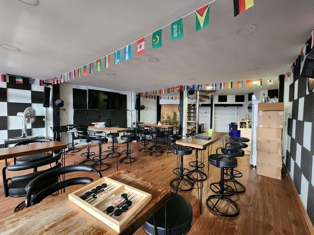 picture FOR SALE  COMMERCIAL BUILDING PROPERTY  125000000 BAHT. - 6/8