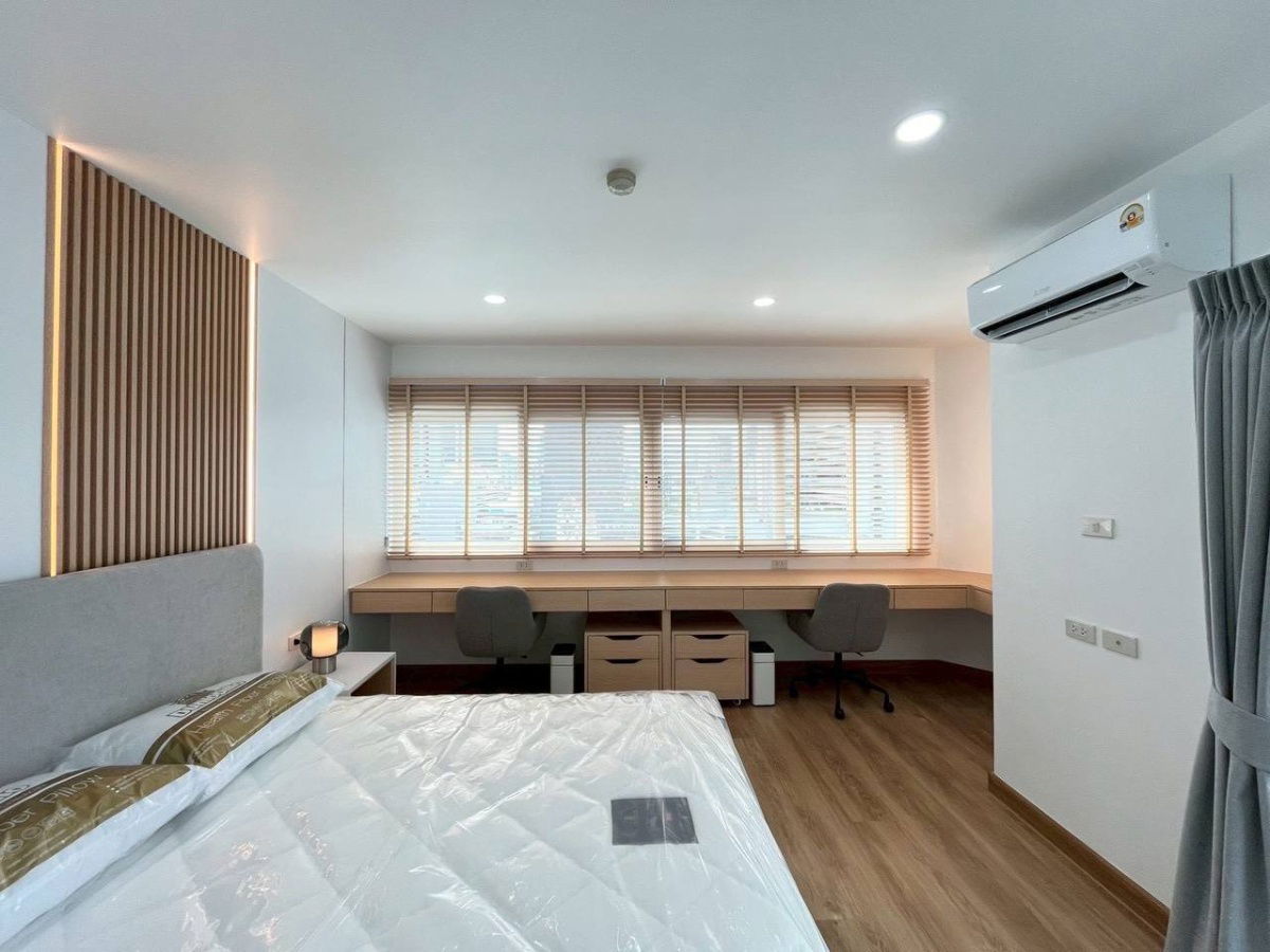 picture Baan Kasemsan 1【𝐑𝐄𝐍𝐓】🔥Warm vintage tones with wooden furniture for a more homey feel🔥 Contact Line ID: @hacondo - 2/10