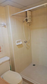 รูป ให้เช่าคอนเลจวิวคอนโด ศรีราชา 28 ตรม. 4,500 บาท รวมค่าส่วนกลางแล้ว พร้อมเฟอร์นิเจอร์ครบ พร้อมเข้าอยู่   - รูปที่ 6/9