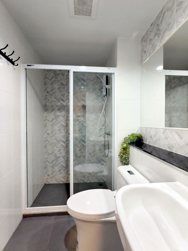 รูป ***ให้เช่า Regent Home บางนา (ห้องสวย!!! + มี Walk in Closet) *รับโปรพิเศษ* LINE : @Feelgoodhome (มี@หน้า) - รูปที่ 14/14