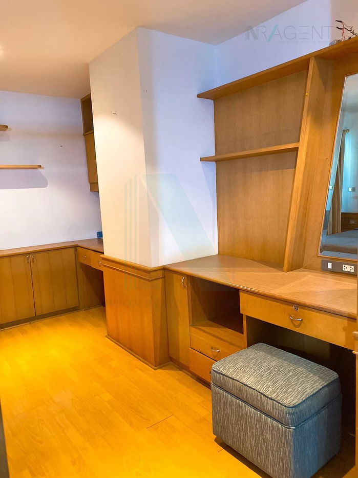 picture For rent condo THE GRAND REGENT Building 1, Floor 11,1 bed room, Room size 44.00 sqm - 5/8