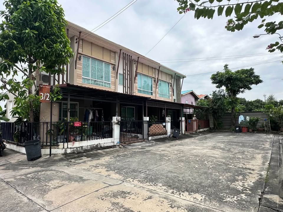 รูป ให้เช่า หมู่บ้านพฤกษาไพร์ม ซอยกันตนา บางใหญ่  ** 10,000 บ. / ด. **  เนื้อที่ 25 ตร.ว    3ห้องนอน 2ห้องน้ำ   ที่จอดรด 2คัน  ทาวน์เฮาส์ 2 ชั้น - รูปที่ 10/10