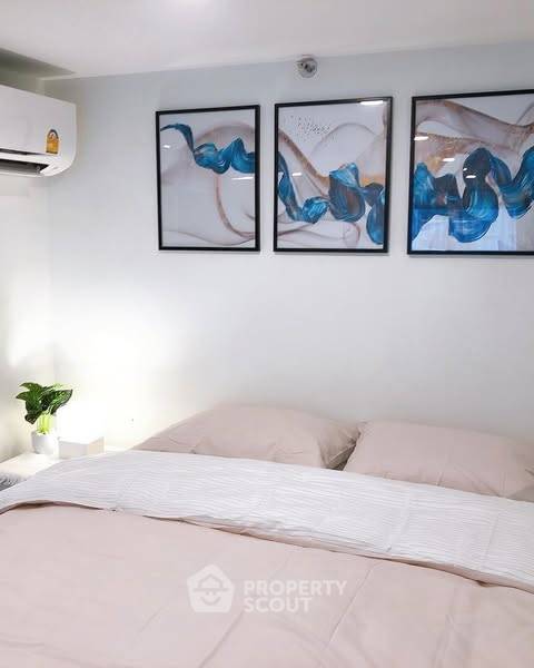 picture 1-BR Condo at Knights Bridge Space Rama 9 near MRT Phra Ram 9 (ID 2349759) - 2/8