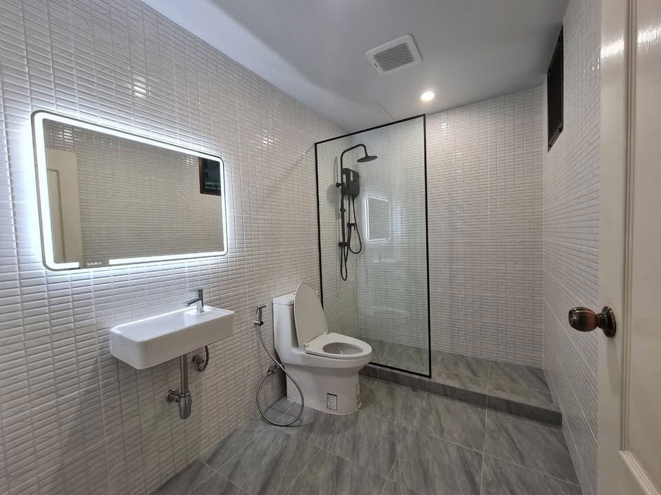 picture RS3754 Condo for Rent Lumpini Park View, Premium Location Next to MRT Lumpini   - 8/9