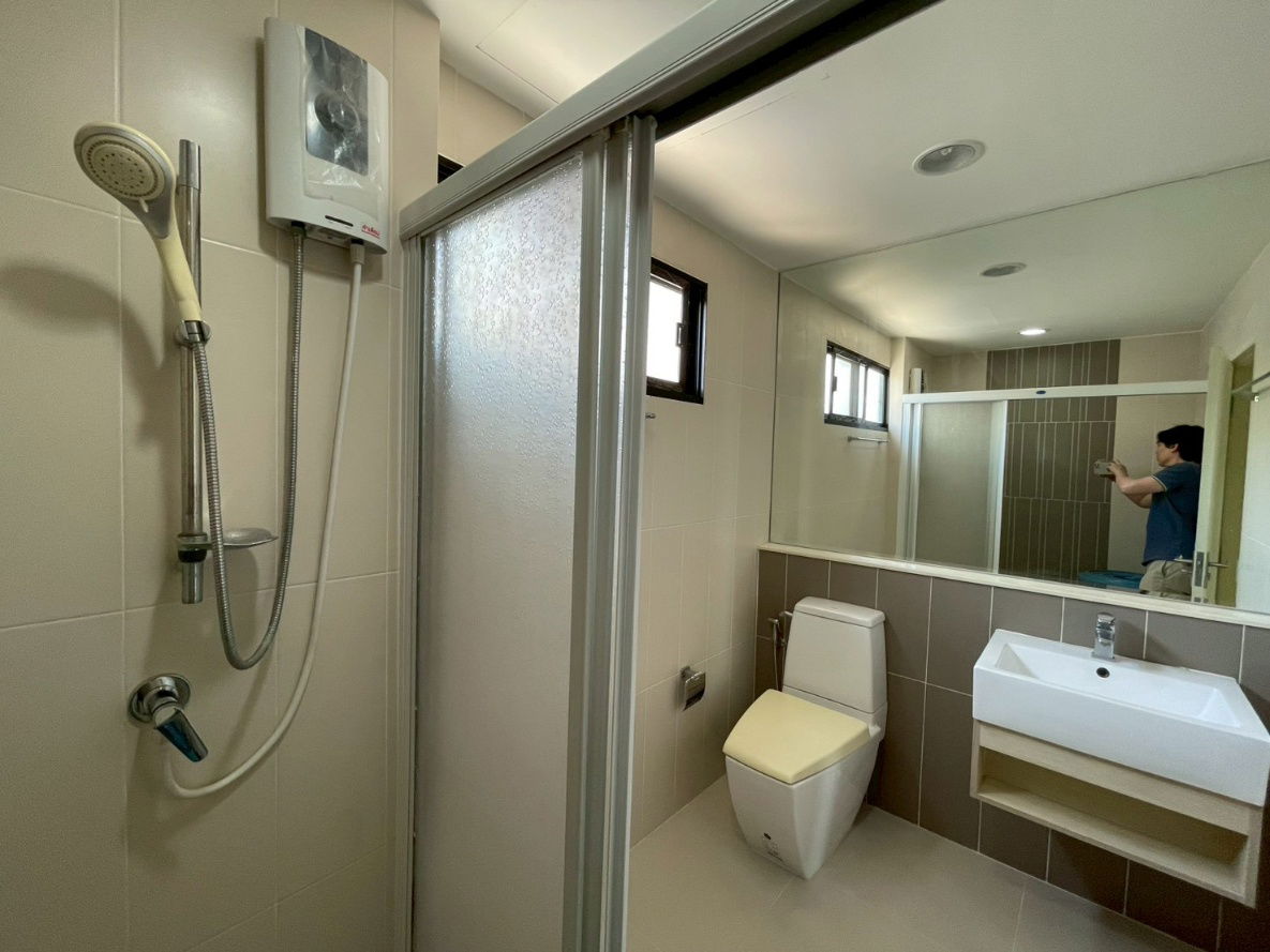 picture For Rent: Baan Klang Muang Rama 9 – Ramkhamhaeng 3-storey townhouse with full functionality in a prime and convenient location - 7/18