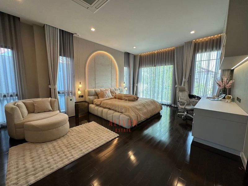 picture RH114525 Luxury house for rent Grand Bangkok Boulevard - Krungthepkreetha - 3/30