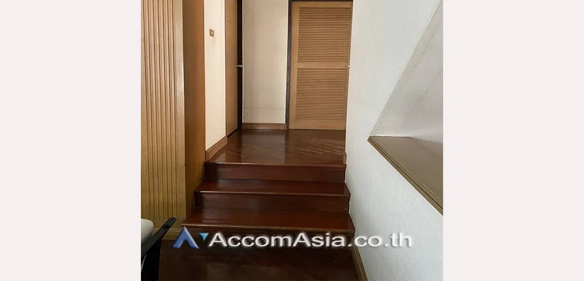 รูป 🔼🔽 AccomA 📩 Home Office 4 BR Townhouse in Khlong Tan Nuea (AA30874) - รูปที่ 9/12