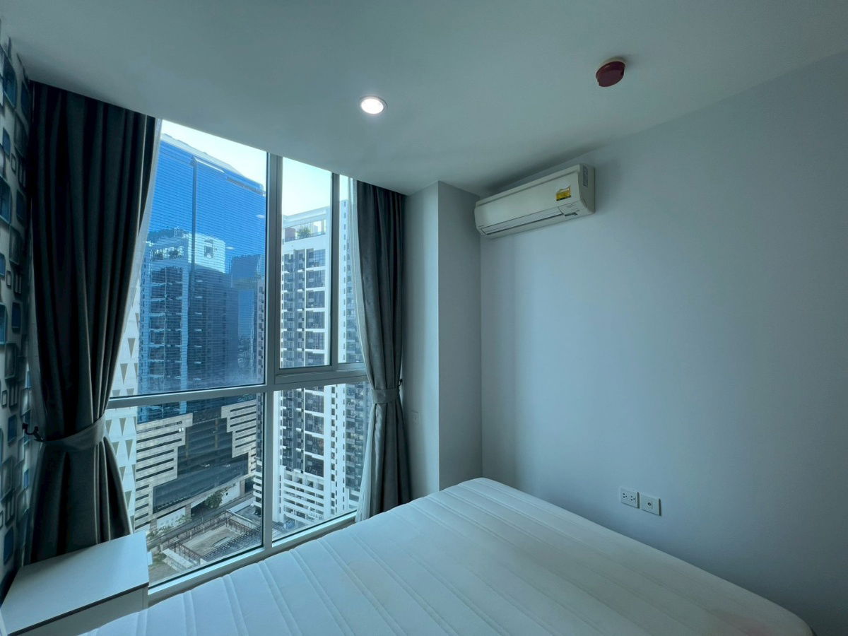 รูป ‼️ปล่อยเช่าด่วน‼️ Noble Revolve Ratchada โนเบิล รีวอลฟ์ รัชดา 25ตารางเมตร 🔥🔥จองภายในเดือนธันวาคมนี้ 14,000 บาท 🔥🔥 - รูปที่ 4/5