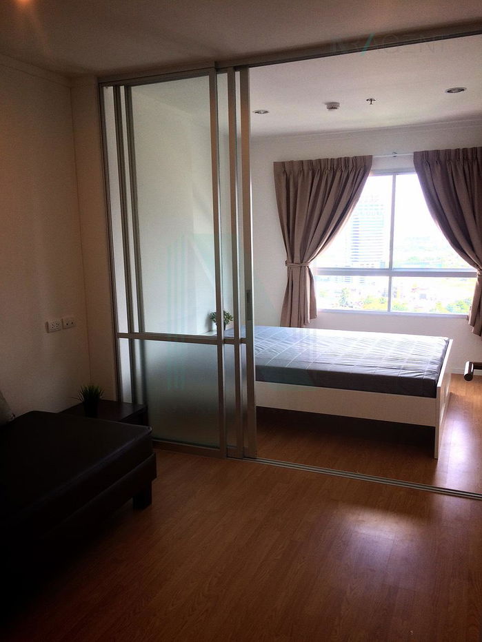 picture For Rent Condo LUMPINI PLACE SRINAKARIN - HUAMAK STATION Building B, Floor 23,1 bed room, Room size 26 sqm - 4/8