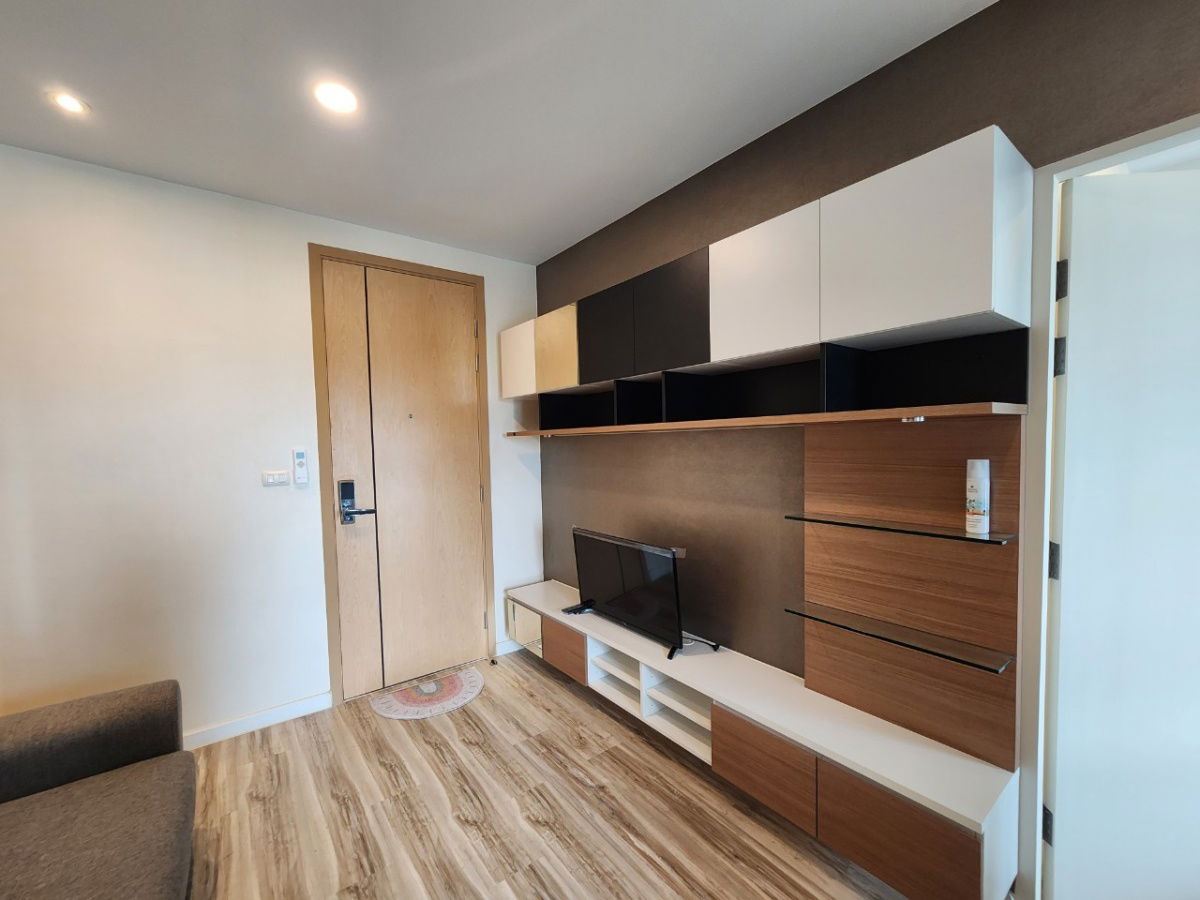 picture Room for rent Plus Condo Sriracha 7th floor fully furnished - 2/8