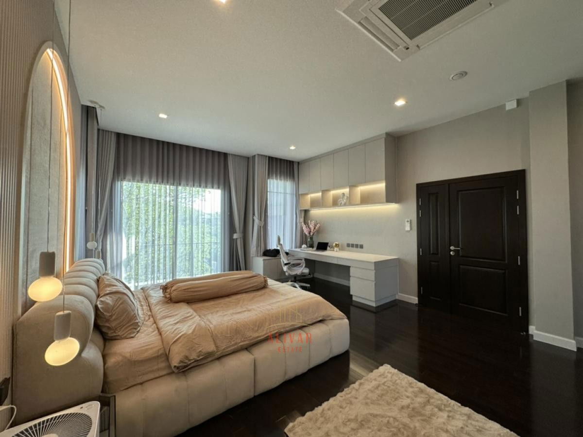 picture RH114525 Luxury house for rent Grand Bangkok Boulevard - Krungthepkreetha - 12/30