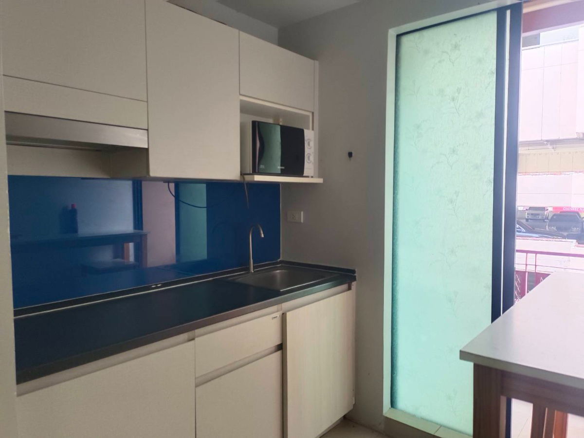 picture One-bedroom unit for rent in MeStyle Condominium, 5 minutes walk from Central Bangna Department Store - 2/4