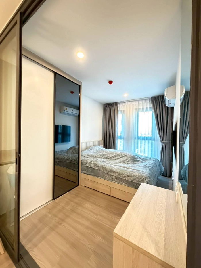 picture Aspire Ratchayothin | New Room 2024 | 240m to BTS Ratchayothin | 15,000 THB/Month - 2/12