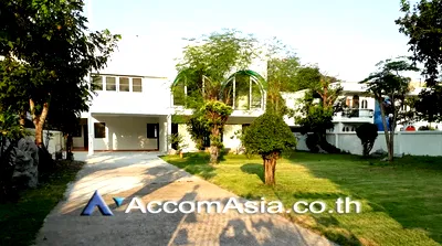 Houses for rent Central Plaza Bang Na : 🔼🔽 AccomA 📩  3 BR House @Baan Suanmahawong (2321187)