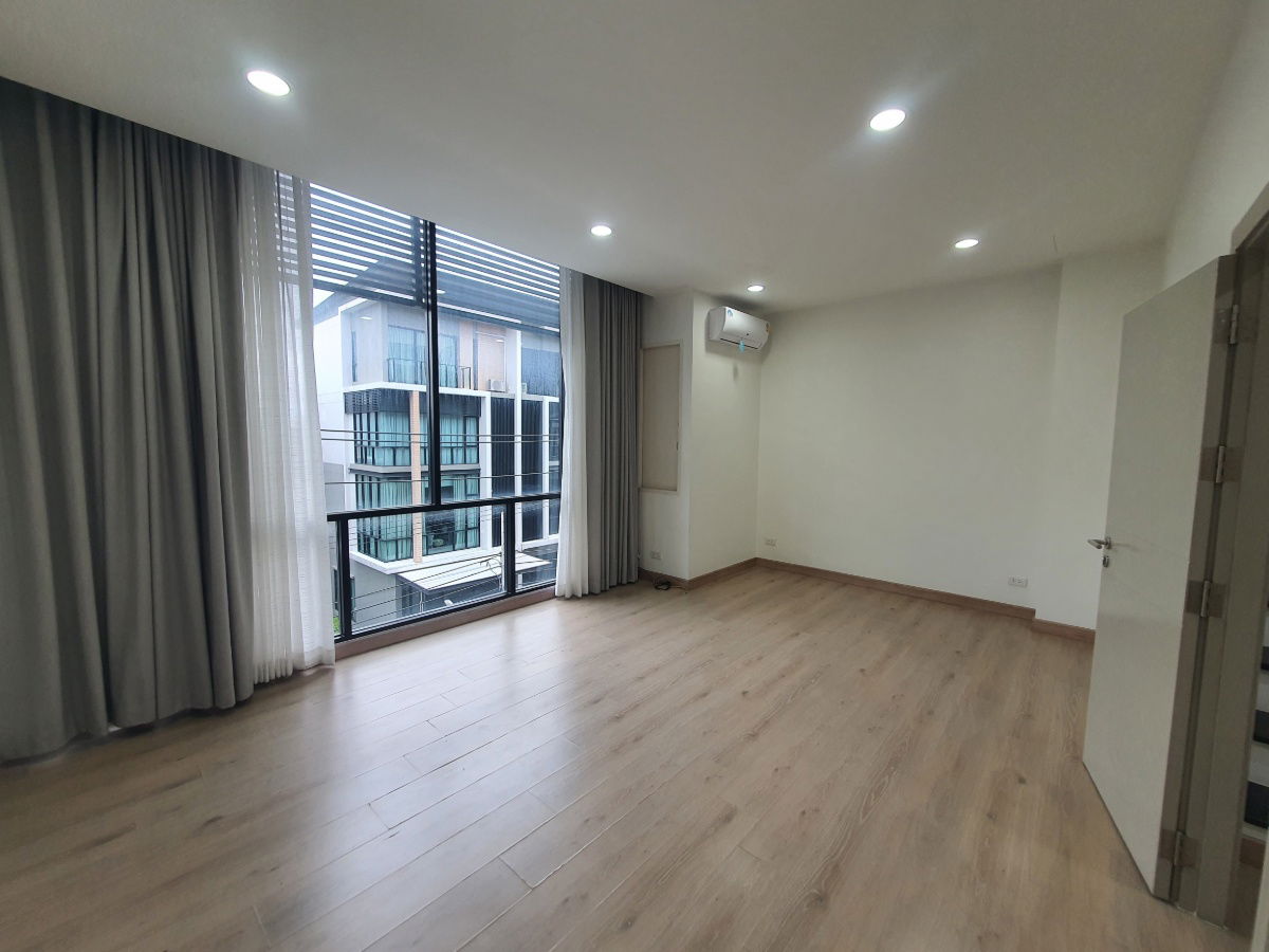 รูป ปล่อยเช่าลาดพร้าว​ พักอาศัยทำธุรกิจ​ ติดถนนใหญ่​ ติดทางด่วน - รูปที่ 4/17