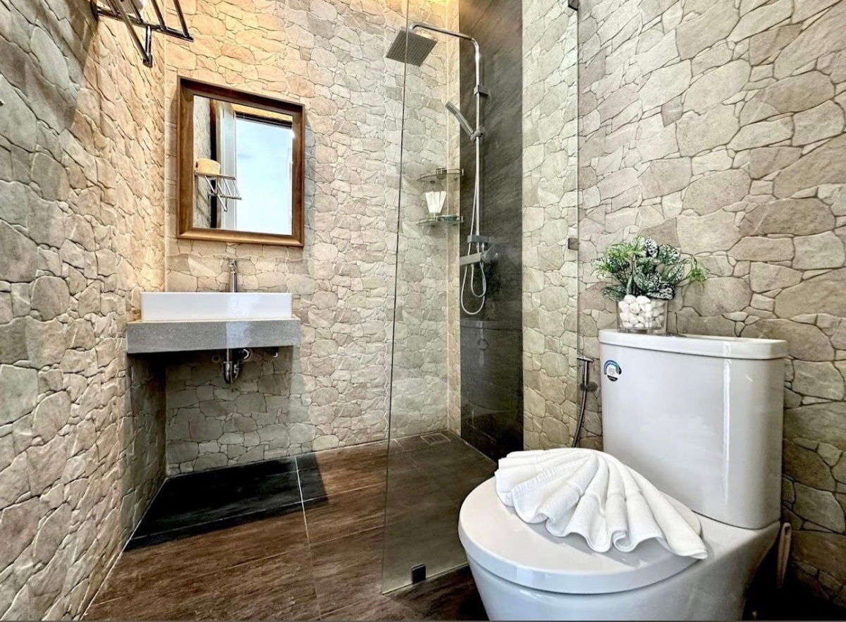 picture The Blue Villa — Luxury 2-Bedroom Pool Villa in Central Chaweng - 28/37