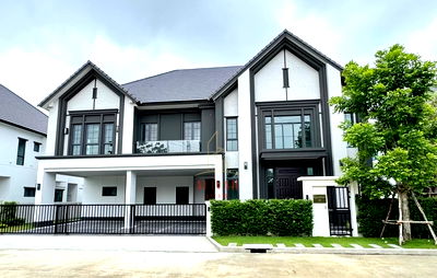 Houses for rent : RH114125 For rent, 2-storey detached house, 5 bedrooms at THE CITY Bangna 2, near MEGA Bangna.