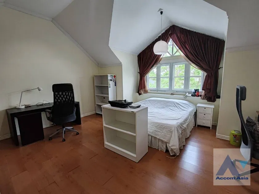 picture 🔼🔽 AccomA 📩  3 BR Townhouse @Fantasia Villa 2 (AA43934) - 11/20