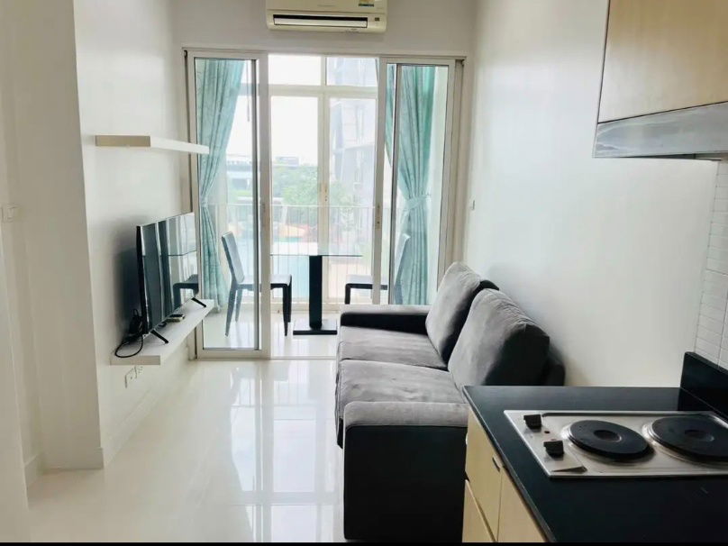 picture Ideo Verve Sukhumvit | Next to BTS Onnut | Pool View | 17,000 THB/Month - 9/12