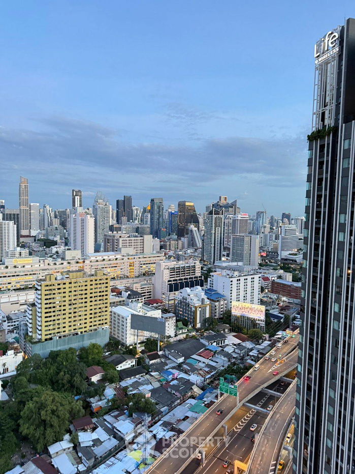 รูป คอนโด 3-ห้องนอน ที่ วิทยุ คอมเพล็กซ์ คอนโดมิเนียม ใกล้ BTS เพลินจิต (ID 2455476) - รูปที่ 10/11