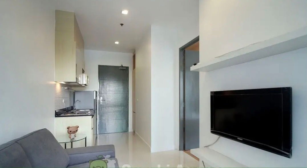 picture Ideo Verve Sukhumvit | Next to BTS Onnut | Pool View | 17,000 THB/Month - 4/12