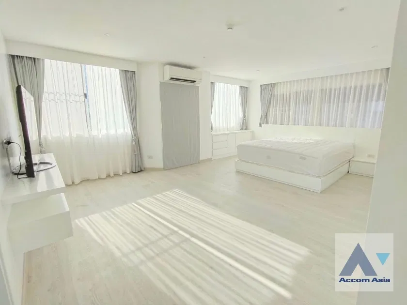 รูป 🔼🔽 AccomA 📩 Pet friendly 2 BR Condominium @Silom Condominium (AA30459) - รูปที่ 15/20